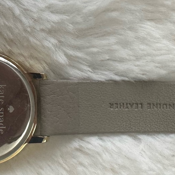 KATE SPADE - CALM COOL COLLECTED GOLD WATCH - NWOT - Picture 6 of 8
